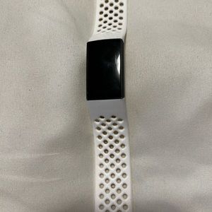 Fitbit Charge 3. 3 extra wrist bands. Good condition.